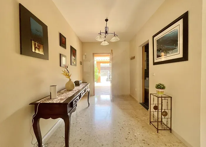 Villa Levante Blueline *