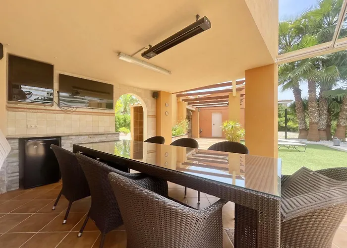 Villa Levante Blueline *