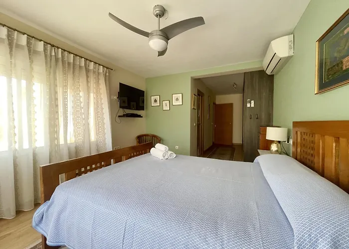 Villa Levante Blueline *
